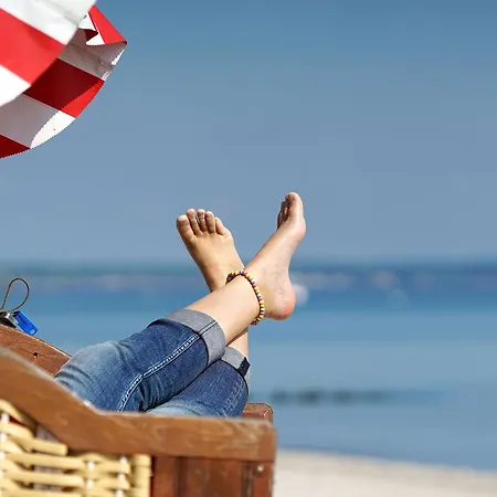 شقة Boddenglueck Mit 2 Schlafzimmer Und Ostbalkon *