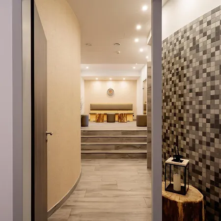 Boddenglueck Mit 2 Schlafzimmer Und Ostbalkon * فاستروم